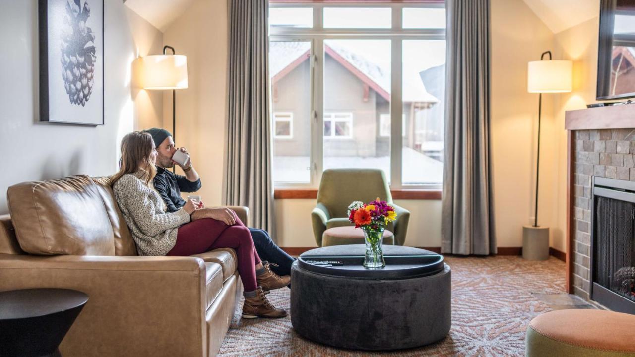 Blackstone Mountain Lodge By Clique Canmore Extérieur photo